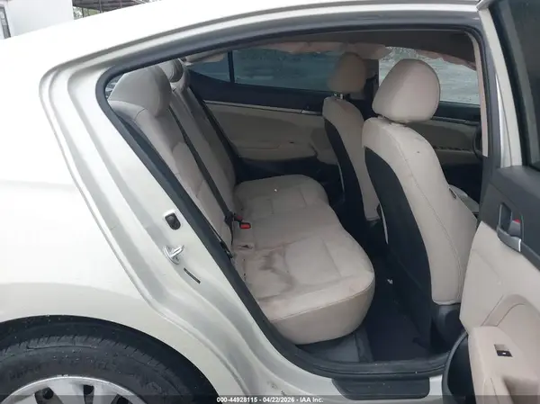 5NPD74LFXHH101419 2017 HYUNDAI ELANTRA - Image 8