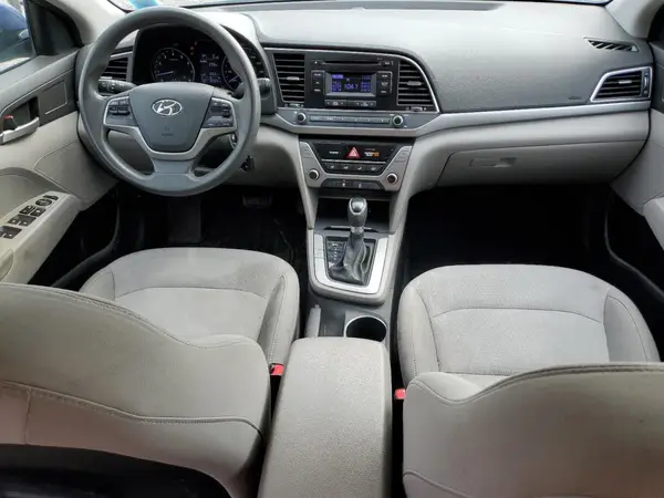 5NPD74LFXHH101565 2017 HYUNDAI ELANTRA - Image 8