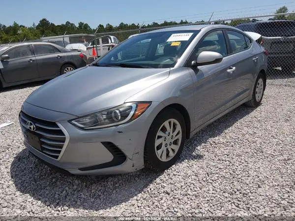 5NPD74LFXHH105955 2017 HYUNDAI ELANTRA - Image 2