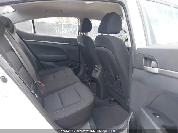 5NPD74LFXHH108418 2017 HYUNDAI ELANTRA - Image 8