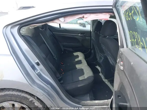 5NPD74LFXHH123713 2017 HYUNDAI ELANTRA - Image 8
