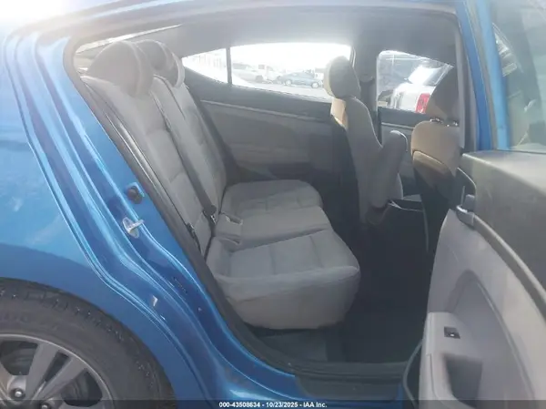 5NPD74LFXHH126515 2017 HYUNDAI ELANTRA - Image 8