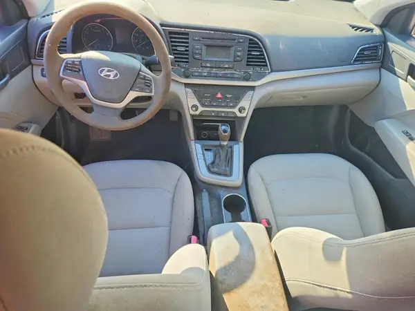 5NPD74LFXHH129429 2017 HYUNDAI ELANTRA - Image 8