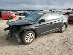5NPD74LFXHH133853 2017 HYUNDAI ELANTRA