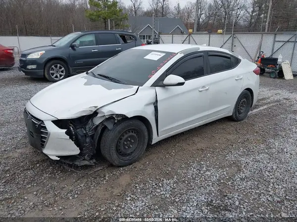 5NPD74LFXHH135568 2017 HYUNDAI ELANTRA - Image 2