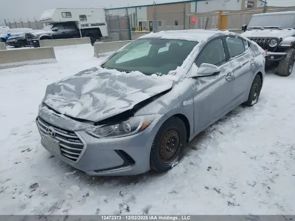 5NPD74LFXHH135747 2017 HYUNDAI ELANTRA - Image 2