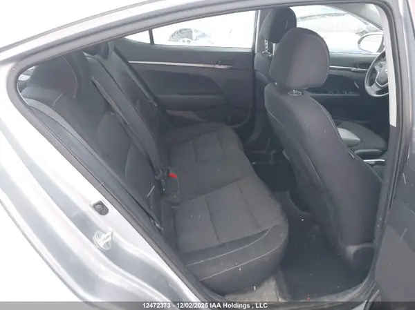 5NPD74LFXHH135747 2017 HYUNDAI ELANTRA - Image 8