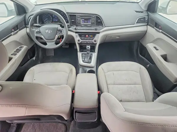 5NPD74LFXHH138387 2017 HYUNDAI ELANTRA - Image 8