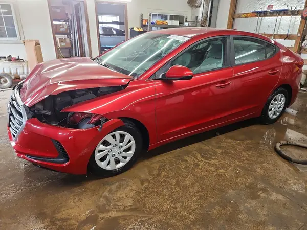 5NPD74LFXHH143041 2017 HYUNDAI ELANTRA - Image 1