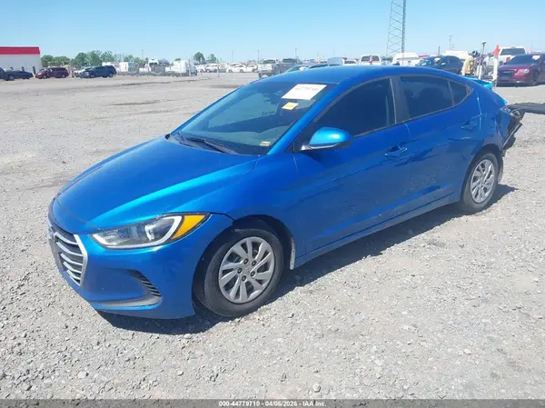 5NPD74LFXHH149065 2017 HYUNDAI ELANTRA - Image 2