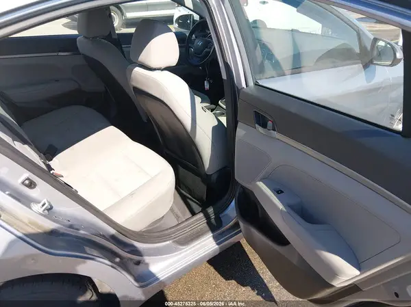 5NPD74LFXHH150474 2017 HYUNDAI ELANTRA - Image 8