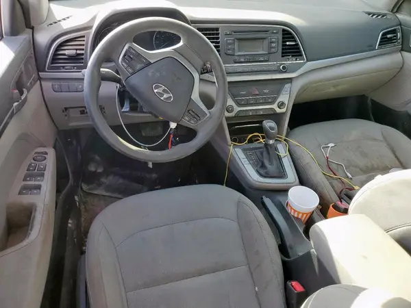 5NPD74LFXHH151561 2017 HYUNDAI ELANTRA - Image 8