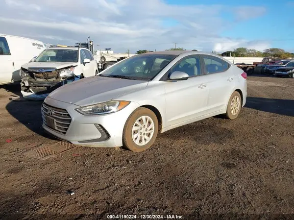 5NPD74LFXHH153679 2017 HYUNDAI ELANTRA - Image 2