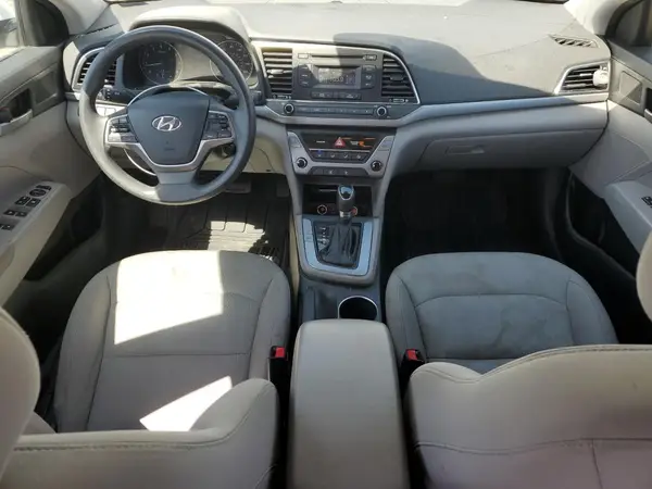 5NPD74LFXHH154153 2017 HYUNDAI ELANTRA - Image 8