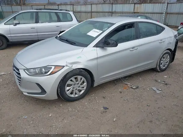 5NPD74LFXHH158073 2017 HYUNDAI ELANTRA - Image 2
