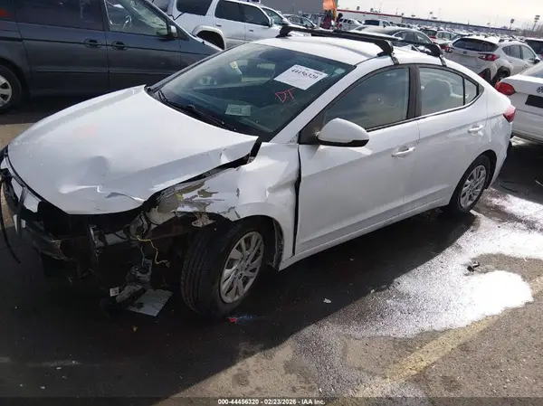 5NPD74LFXHH164617 2017 HYUNDAI ELANTRA - Image 2
