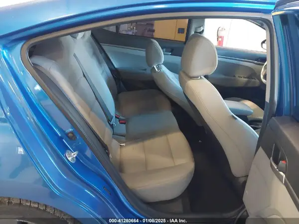 5NPD74LFXHH165346 2017 HYUNDAI ELANTRA - Image 8