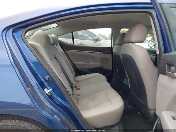 5NPD74LFXHH166447 2017 HYUNDAI ELANTRA - Image 8