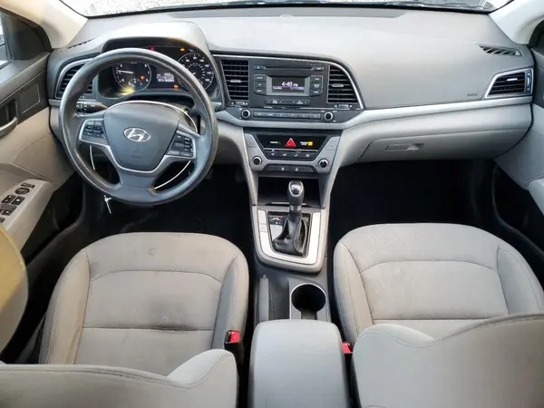 5NPD74LFXHH166898 2017 HYUNDAI ELANTRA - Image 8