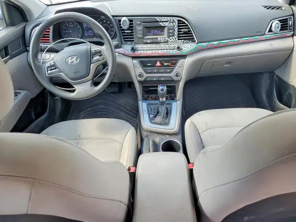 5NPD74LFXHH171468 2017 HYUNDAI ELANTRA - Image 8