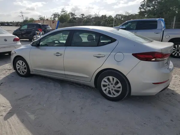 5NPD74LFXHH173821 2017 HYUNDAI ELANTRA - Image 2