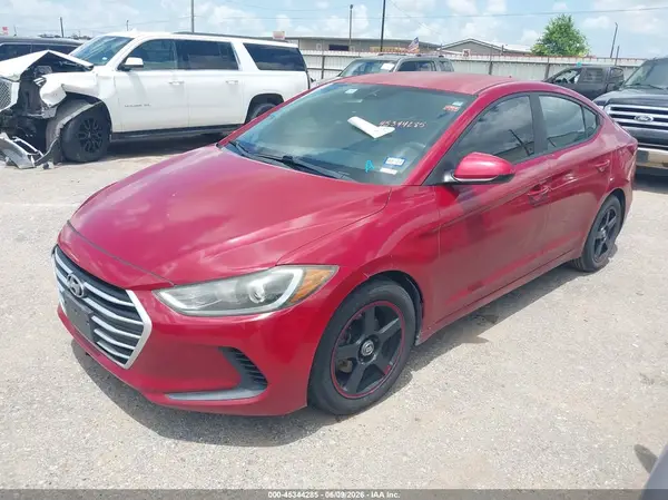 5NPD74LFXHH175312 2017 HYUNDAI ELANTRA - Image 2