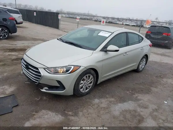 5NPD74LFXHH179523 2017 HYUNDAI ELANTRA - Image 2
