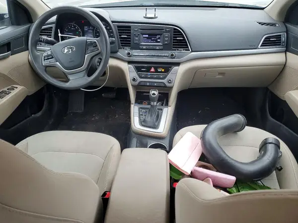 5NPD74LFXHH186231 2017 HYUNDAI ELANTRA - Image 8