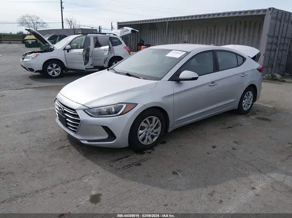 5NPD74LFXHH191087 2017 HYUNDAI ELANTRA - Image 2