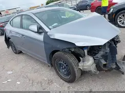 5NPD74LFXHH196595 2017 HYUNDAI ELANTRA