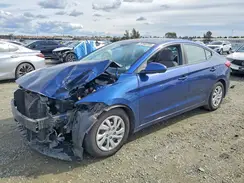 5NPD74LFXHH201617 2017 HYUNDAI ELANTRA