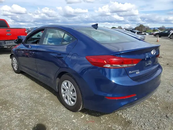 5NPD74LFXHH201617 2017 HYUNDAI ELANTRA - Image 2