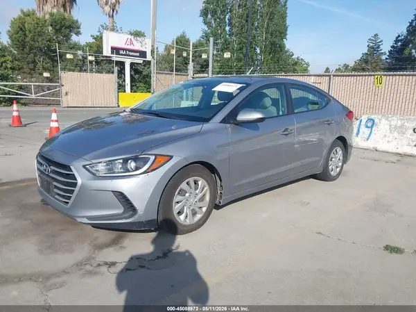5NPD74LFXHH203819 2017 HYUNDAI ELANTRA - Image 2