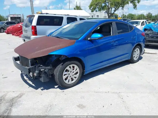 5NPD74LFXHH206588 2017 HYUNDAI ELANTRA - Image 2