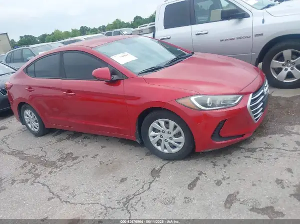 5NPD74LFXHH208079 2017 HYUNDAI ELANTRA - Image 1