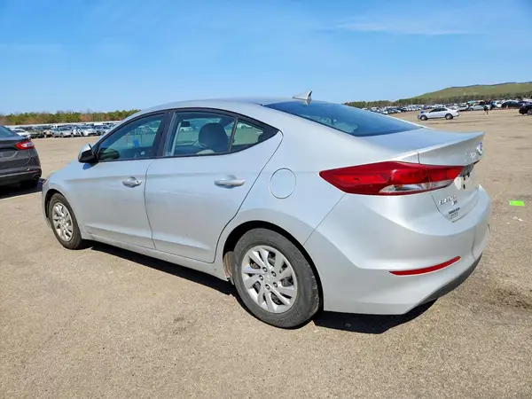 5NPD74LFXHH209992 2017 HYUNDAI ELANTRA - Image 2