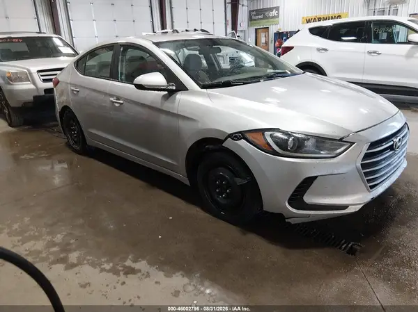 5NPD74LFXHH210186 2017 HYUNDAI ELANTRA - Image 1
