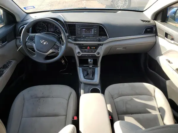 5NPD74LFXJH220982 2018 HYUNDAI ELANTRA - Image 8