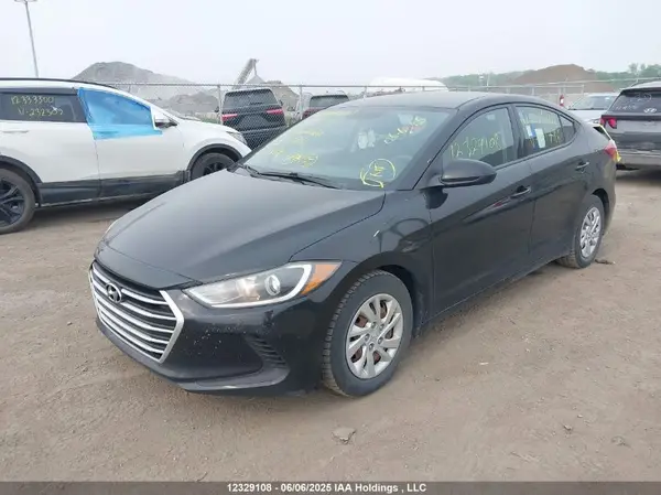 5NPD74LFXJH231786 2018 HYUNDAI ELANTRA - Image 2