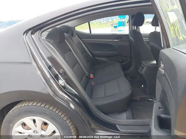 5NPD74LFXJH231786 2018 HYUNDAI ELANTRA - Image 8