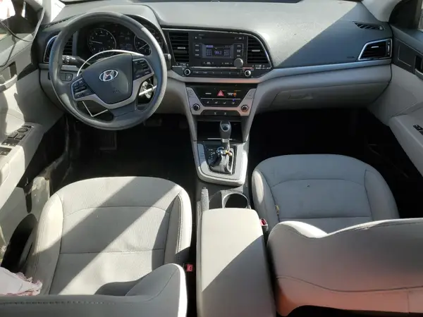5NPD74LFXJH259958 2018 HYUNDAI ELANTRA - Image 8