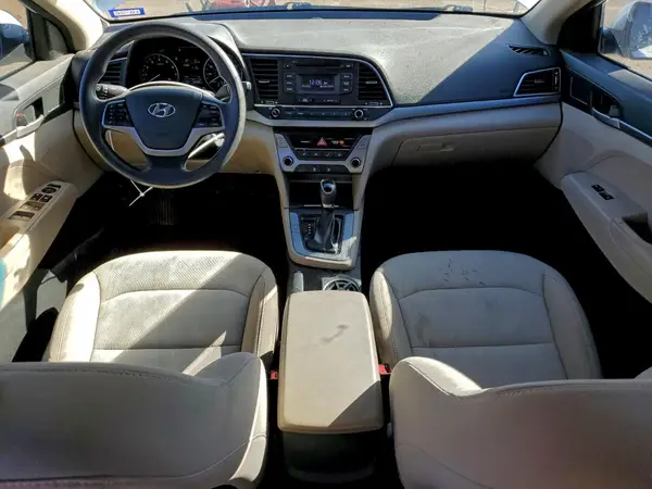 5NPD74LFXJH272452 2018 HYUNDAI ELANTRA - Image 8