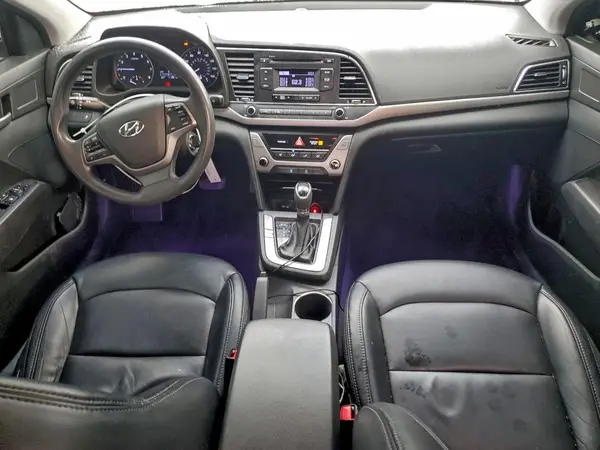 5NPD74LFXJH279188 2018 HYUNDAI ELANTRA - Image 8
