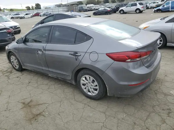 5NPD74LFXJH280759 2018 HYUNDAI ELANTRA - Image 2