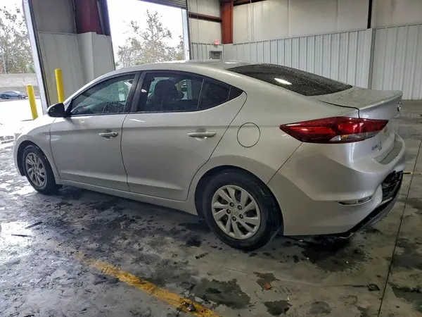 5NPD74LFXJH282012 2018 HYUNDAI ELANTRA - Image 2