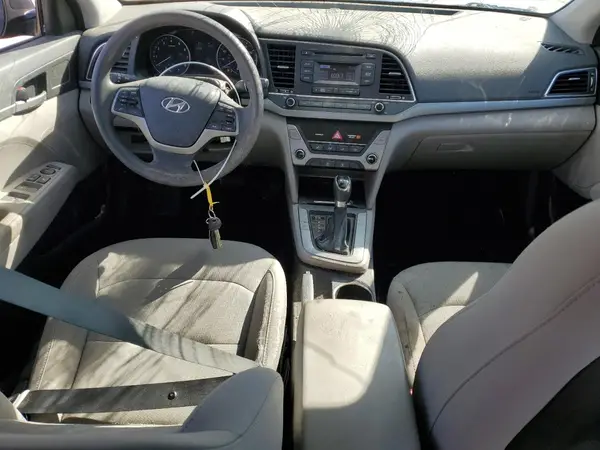 5NPD74LFXJH283631 2018 HYUNDAI ELANTRA - Image 8