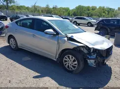 5NPD74LFXJH289803 2018 HYUNDAI ELANTRA