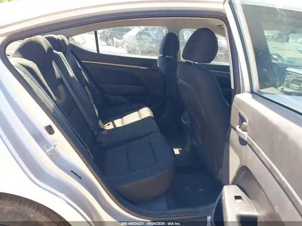 5NPD74LFXJH289803 2018 HYUNDAI ELANTRA - Image 8
