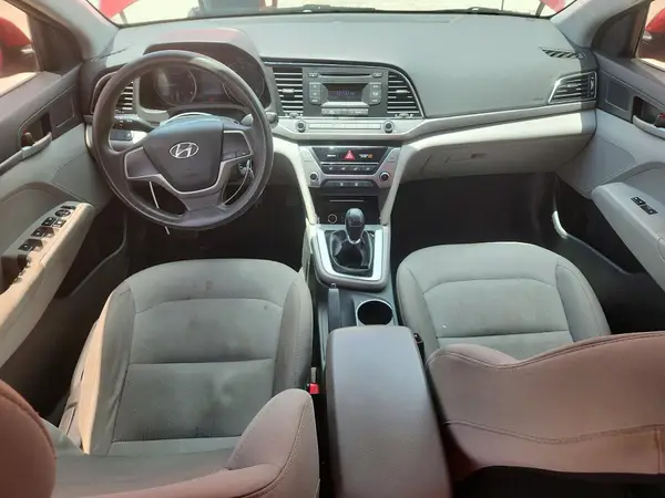 5NPD74LFXJH294676 2018 HYUNDAI ELANTRA - Image 8