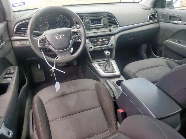 5NPD74LFXJH303098 2018 HYUNDAI ELANTRA - Image 8